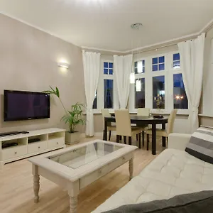 https://apartament-molo.sopothotels.com